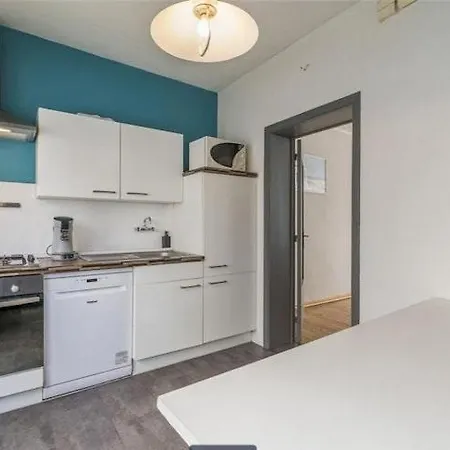 Promo, 2 Slaapkamer, Terras, Dichtbij Strand, *